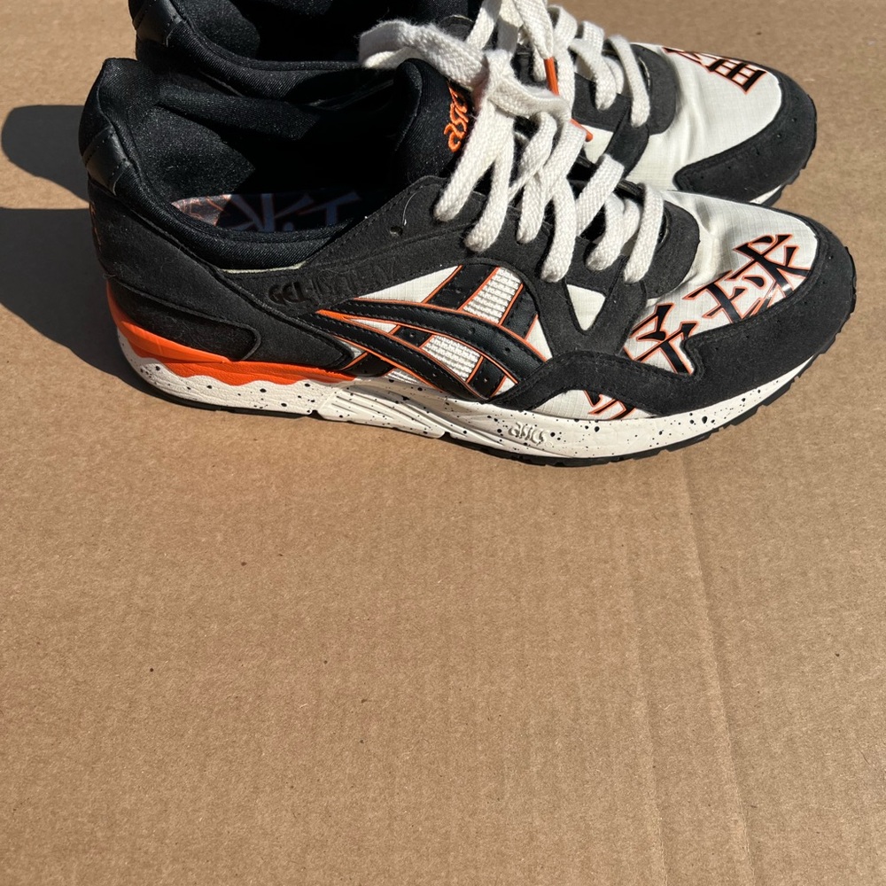 ASICS gel lytes